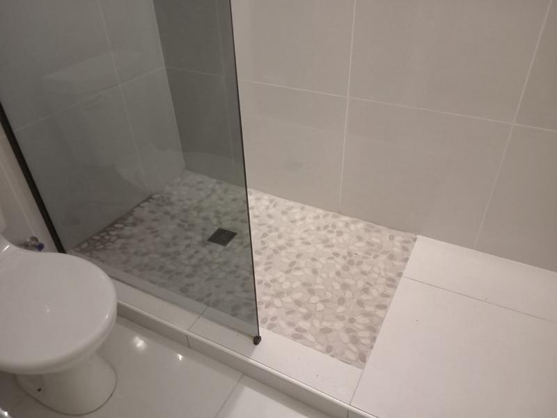 To Let 2 Bedroom Property for Rent in Uitzicht Western Cape